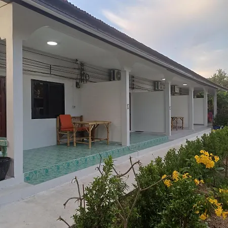 P & T Guesthouse-2
